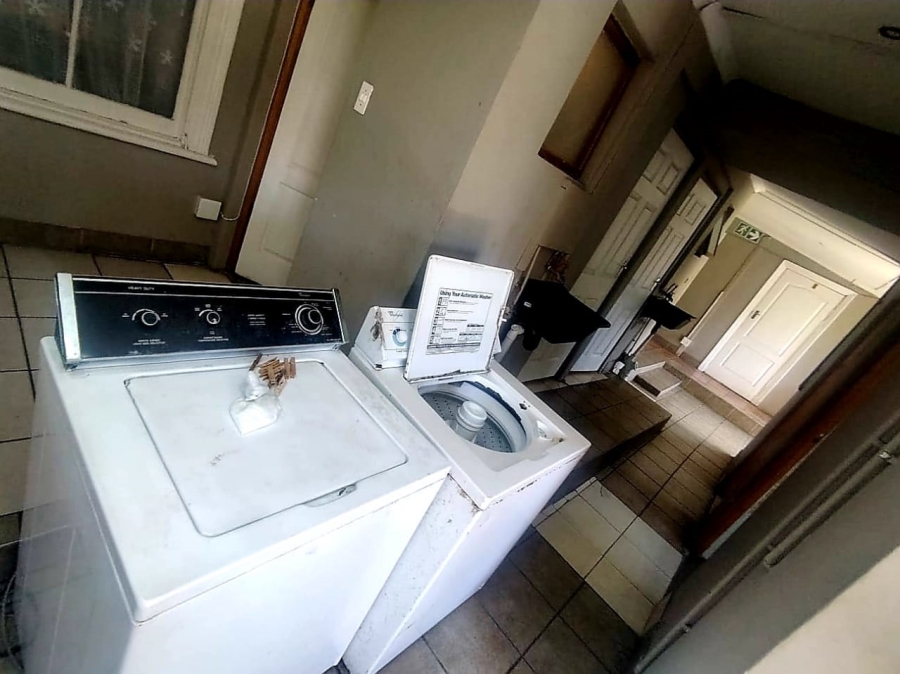 10 Bedroom Property for Sale in Quigney Eastern Cape